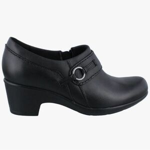 Clarks Genette Curve Black Leather Side Zip 2” Heel Comfort Work Boots Size 8.5